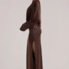 Lani Langarm-Maxikleid mit Drapierung in Schokoladenbraun