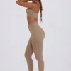 Leggings aus gebürstetem Jersey mit Rüschen und mittlerer Leibhöhe in Mokka-Mélange Leggings aus gebürstetem Jersey mit Rüschen und mittlerer Leibhöhe in Mokka-Mélange