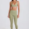 Leggings mit Umschlagbund und mittlerer Leibhöhe in Matcha Leggings mit Umschlagbund und mittlerer Leibhöhe in Matcha