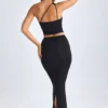 Lena Modal-Maxirock mit gedrehter Vorderseite in Schwarz Lena Modal-Maxirock mit gedrehter Vorderseite in Schwarz