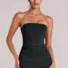 Leni Bandeau-Longline-Oberteil in Schwarz Leni Bandeau-Longline-Oberteil in Schwarz