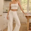 Libby Pointelle Mid-Rise Straight-Leg Trousers in Weiß Libby Pointelle Mid-Rise Straight-Leg Trousers in Weiß