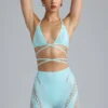 Liberty Bikini-Oberteil mit verzierten Kreuzträgern in Eisblau