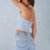 Lotta Neckholder-Oberteil im Denim-Korsett-Stil in hellem Denim Lotta Neckholder-Oberteil im Denim-Korsett-Stil in hellem Denim