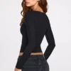 Luisa – Langärmliges, geripptes Modal-Oberteil mit Rüschen in Schwarz Luisa – Langärmliges, geripptes Modal-Oberteil mit Rüschen in Schwarz