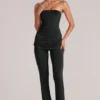 Lumi Mid-Rise Fitted Trousers in Schwarz Lumi Mid-Rise Fitted Trousers in Schwarz