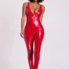Lynx Vinyl-Catsuit mit tiefem Ausschnitt in Feuerrot Lynx Vinyl-Catsuit mit tiefem Ausschnitt in Feuerrot