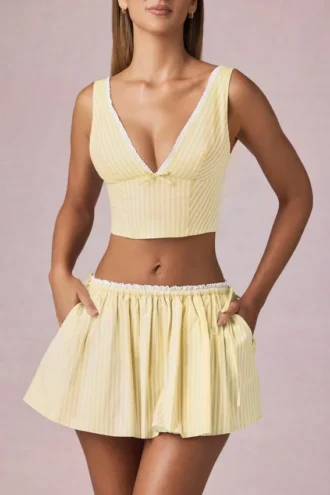 Magda Crop-Oberteil mit Schleifendetail in zitronengelben Streifen