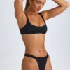 Malibu Bikini-Oberteil mit Rundhalsausschnitt in Schwarz
