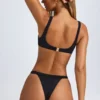 Malibu Bikini-Oberteil mit Rundhalsausschnitt in Schwarz