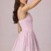 Marissa A-Linien-Minikleid mit Schleifenverzierung in zartem Mauve-Streifen Marissa A-Linien-Minikleid mit Schleifenverzierung in zartem Mauve-Streifen