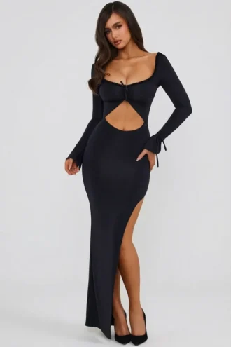 Matilda Maxikleid mit Rüschenbesatz und Cut-outs in Schwarz