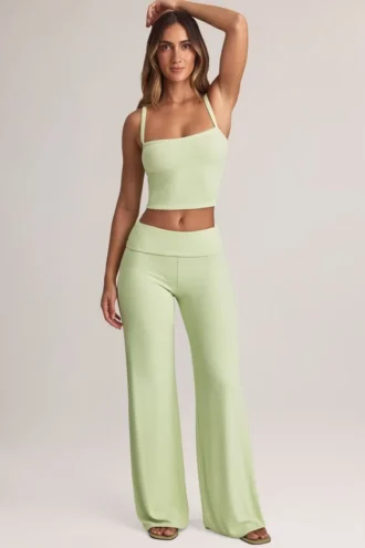 Melida Modal-Hose mit Umschlag und weitem Bein in Salbeigrün