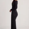 Mericia Maxikleid aus weichem Jersey mit U-Boot-Ausschnitt und gerafftem Saum in Schwarz Mericia Maxikleid aus weichem Jersey mit U-Boot-Ausschnitt und gerafftem Saum in Schwarz