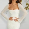 Milan Langarm-Minikleid mit Verzierungen in Elfenbein Milan Langarm-Minikleid mit Verzierungen in Elfenbein