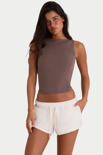 Mini-Shorts aus gebürstetem Jersey mit Gummizug in Ecru
