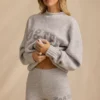 Mini-Shorts aus Strick mit mittlerer Leibhöhe in Eis-Marl Mini-Shorts aus Strick mit mittlerer Leibhöhe in Eis-Marl