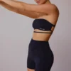 Mini-Shorts mit hoher Taille in Schwarz