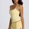 Mini-Shorts mit niedriger Leibhöhe in Zitrone Mini-Shorts mit niedriger Leibhöhe in Zitrone
