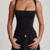 Mirandria Soft Jersey Oberteil mit geradem Ausschnitt und Rüschen in Schwarz Mirandria Soft Jersey Oberteil mit geradem Ausschnitt und Rüschen in Schwarz