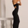 Monte Carlo Maxikleid mit verziertem Wasserfallausschnitt in Schwarz Monte Carlo Maxikleid mit verziertem Wasserfallausschnitt in Schwarz