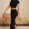 Myaree Crop-Top mit Flügelärmeln in Schwarz Myaree Crop-Top mit Flügelärmeln in Schwarz