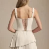 Nada Minirock mit Lagenplissee und niedriger Leibhöhe in Elfenbein Nada Minirock mit Lagenplissee und niedriger Leibhöhe in Elfenbein