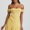 Nahida schulterfreies A-Linien-Minikleid aus Spitze in Pastellgelb