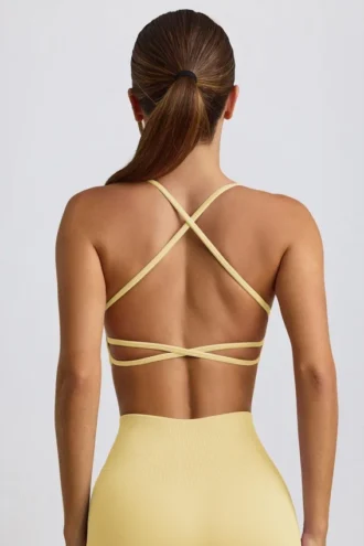 Nahtloser rückenfreier Super-Sculpt-Sport-BH in Buttergelb