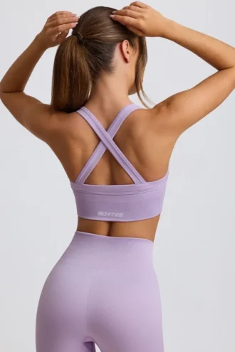 Nahtloser Super-Sculpt-Sport-BH mit gekreuztem Rücken in zartem Lila