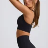 Nahtloser Super Sculpt Sport-BH mit gekreuzten Trägern in Schwarz