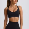 Nahtloser Super Sculpt Sport-BH mit gekreuzten Trägern in Schwarz