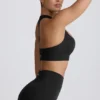 Nahtloser Super Sculpt T-Back-Sport-BH in Schwarz Nahtloser Super Sculpt T-Back-Sport-BH in Schwarz