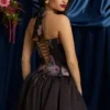 Nanala Neckholder-Minikleid mit Schnürung und Bubble-Saum in Schwarz mit Blumenprint