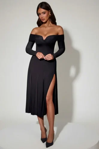 Nerissa schulterfreies A-Linien-Midaxi-Kleid mit Schnürung in Schwarz