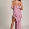 Nevali Bandeau-Maxikleid mit Rüschen in Altrosa Nevali Bandeau-Maxikleid mit Rüschen in Altrosa