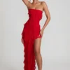 Nevali Bandeau-Maxikleid mit Rüschen in Rot Nevali Bandeau-Maxikleid mit Rüschen in Rot
