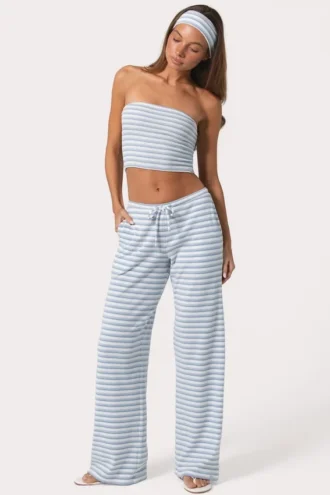 Niedrige Hose aus geripptem Jersey mit blauen Streifen