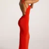 Noelia Maxikleid aus strukturiertem Jersey mit offenem Rücken in Fiery Red Noelia Maxikleid aus strukturiertem Jersey mit offenem Rücken in Fiery Red