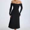Noelle Modal-Midaxi-Kleid mit gerafften Schultern in Schwarz Noelle Modal-Midaxi-Kleid mit gerafften Schultern in Schwarz