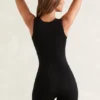 Nova Kurzarm-Unitard mit quadratischem Ausschnitt in Schwarz
