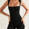 Nova Kurzarm-Unitard mit quadratischem Ausschnitt in Schwarz