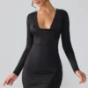 Oakley Slinky Jersey Langarm-Minikleid mit tiefem Ausschnitt in Schwarz Oakley Slinky Jersey Langarm-Minikleid mit tiefem Ausschnitt in Schwarz