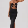Oceane Maxikleid mit Cut-outs, Neckholder und bodenlangem Schnitt in Schwarz Oceane Maxikleid mit Cut-outs, Neckholder und bodenlangem Schnitt in Schwarz