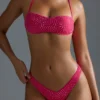 Oh Polly Bademode: HOTFIX Edition Verzierte V-förmige Cheeky-Bikinihose mit hohem Beinausschnitt in Raspberry Sorbet Oh Polly Bademode: HOTFIX Edition Verzierte V-förmige Cheeky-Bikinihose mit hohem Beinausschnitt in Raspberry Sorbet