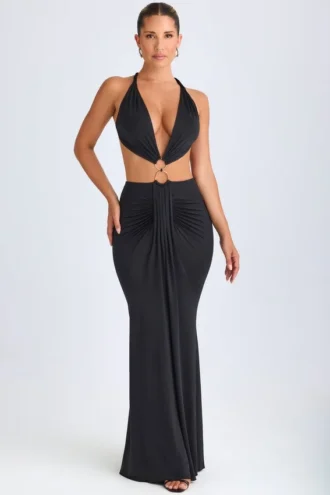 Omarosa Maxikleid mit Metallverzierungen und Cut-outs im Neckholder-Stil in Schwarz