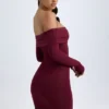 Oriana Modal-Minikleid mit schulterfreiem Ausschnitt in Weinrot Oriana Modal-Minikleid mit schulterfreiem Ausschnitt in Weinrot