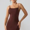 Orli Minikleid aus geschmeidigem Jersey mit offenem Rücken in Espresso Orli Minikleid aus geschmeidigem Jersey mit offenem Rücken in Espresso