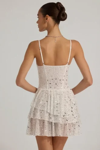 Orren Minikleid mit Rüschen und Verzierungen in Weiß