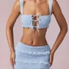 Ottilie Crop-Top mit Rüschen und Bindeband vorne in Powder Blue